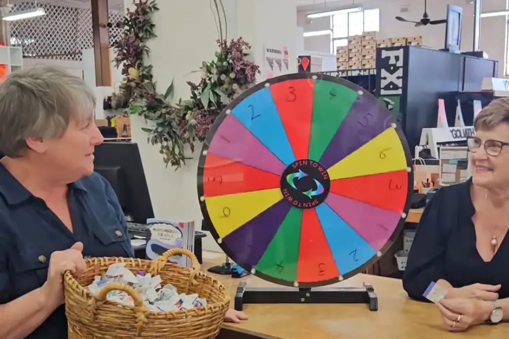 <p>Leanne Ivanoff and Cathy Eldridge Bloom & Win Draw.</p>\\n