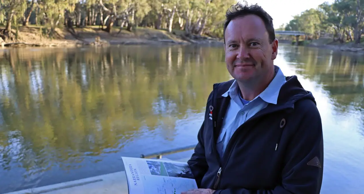 Guide hooks anglers with Murrumbidgee fishing tips