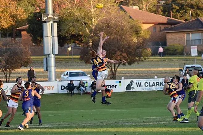 Hume League has opted to delay the season start until crowds of 300 are allowed while uncertainty surrounds the Riverina and Farrer leagues start.