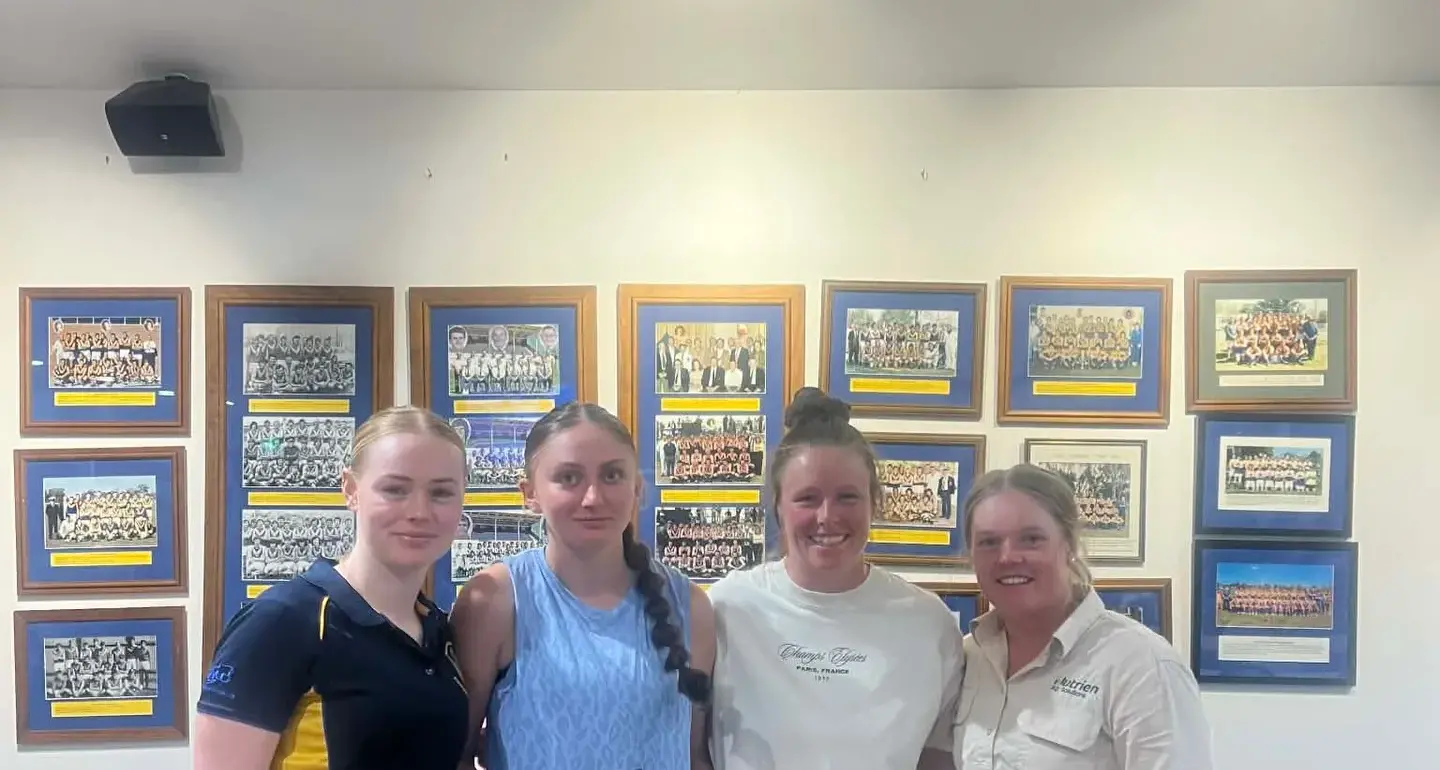 Eagles soar to victory over Bulldogs