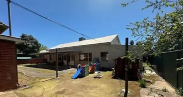 Green light for playgroup to stay put