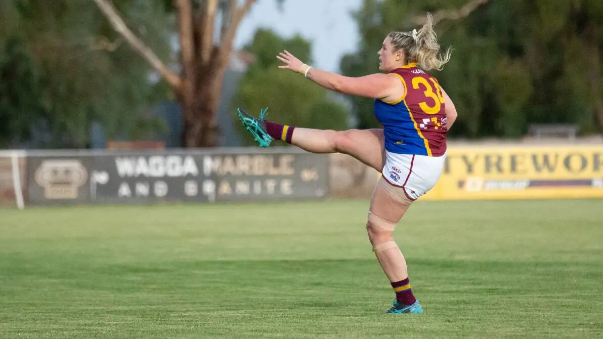 Lions women losefinal game of season