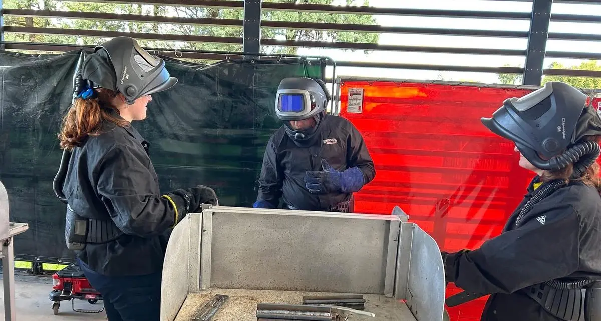 All female welding workshop