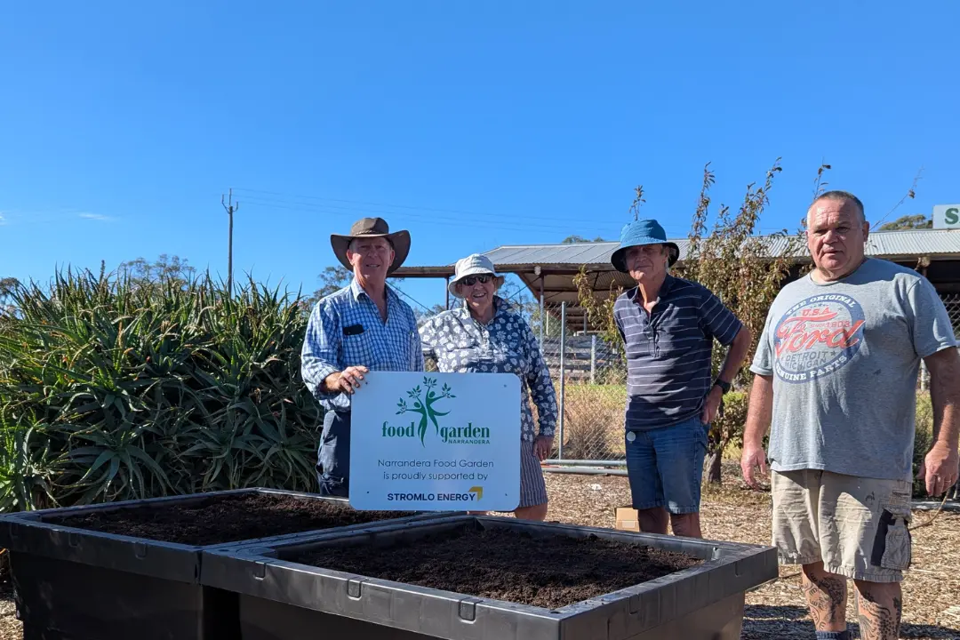 <p>Narrandera Landcare volunteers have expanded their local food growing capacity thanks to funding from Stromlo Energy.</p>\\n