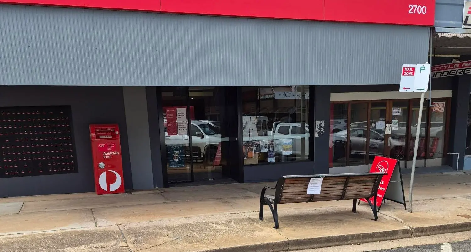Post Office – mail zone parking reminder