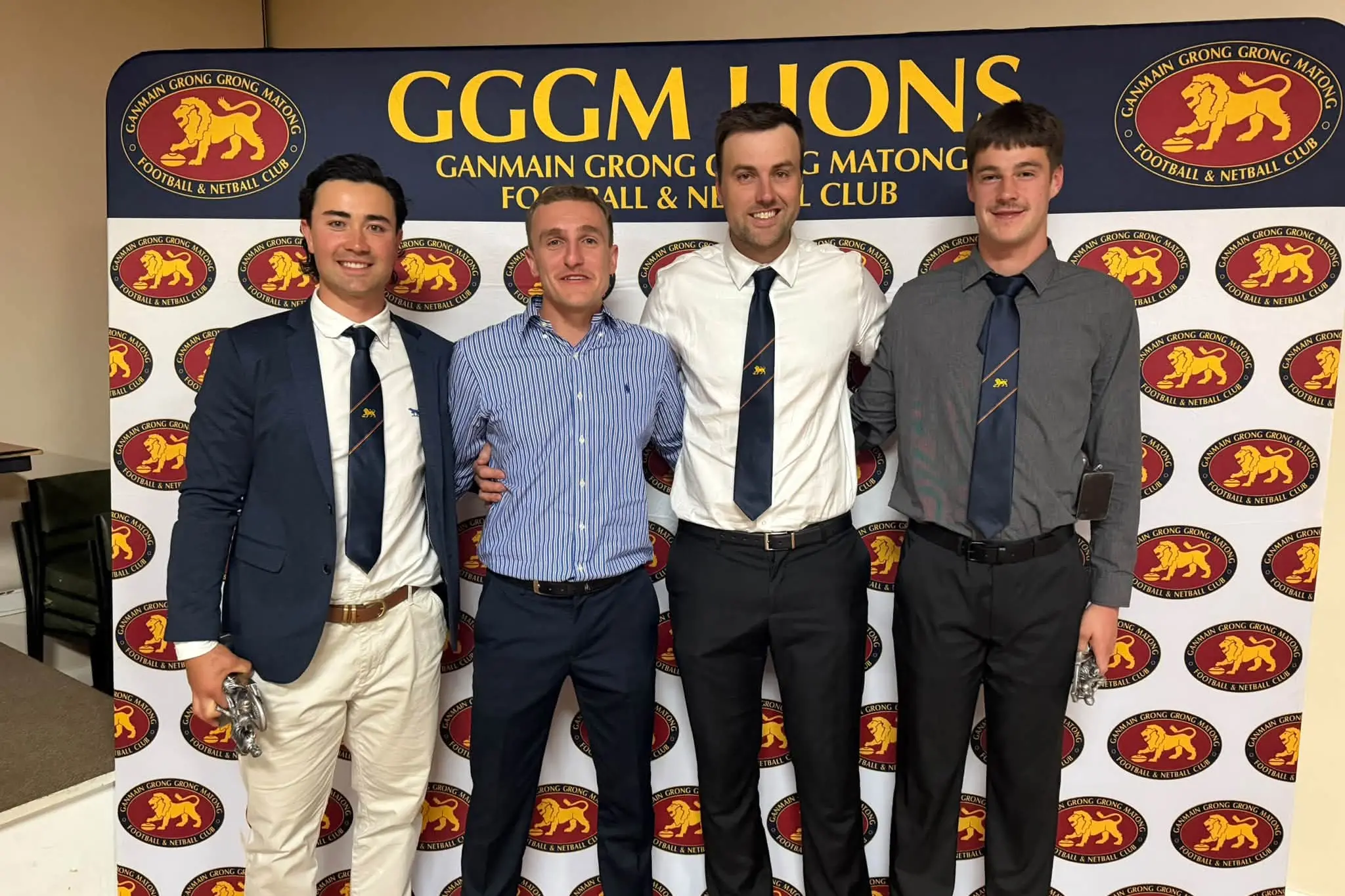 <p>GGGM Lions senior football award winners.</p>\\n