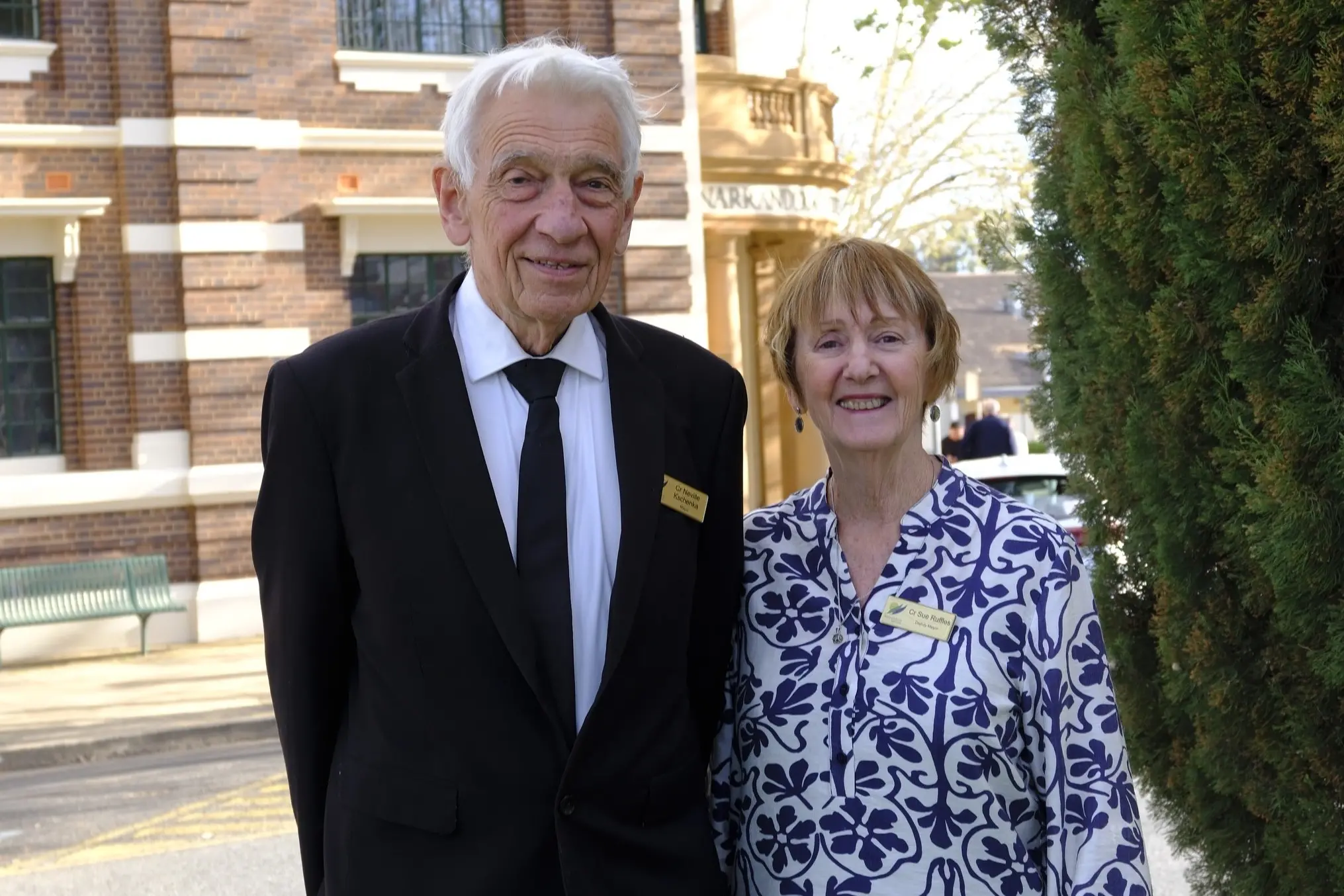 <p>Narrandera Shire Council mayor Neville Kschenka and deputy mayor Sue Ruffles.</p>\\n